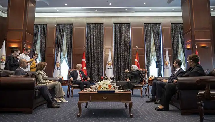 AK Parti’nin Bayramlaşma Programı Açıklandı: CHP Neden Yer Almıyor?