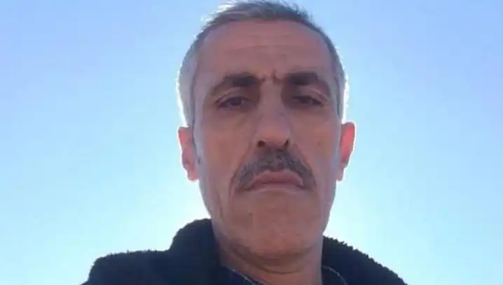 Gençlere Huzuru Sağlamak İçin "Çime Basmayın" Dedi, Bıçaklı Saldırıya Uğradı!
