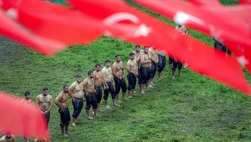 Tarihi Kırkpınar Yağlı Güreşleri 664. Kez Başlıyor: 40 Başpehlivanın Mücadelesi