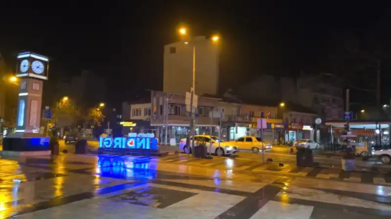 Sındırgı'da Sabah Saatlerinde 5.1 Büyüklüğünde Deprem Meydana Geldi