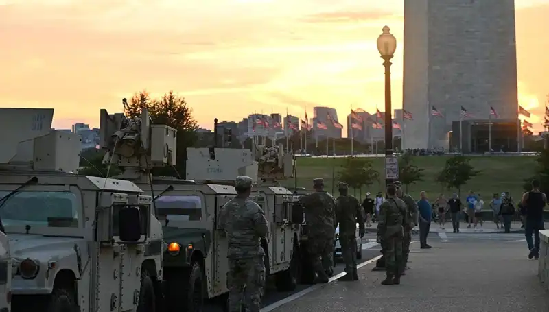ABD Ordusu Chicago'ya Girmeye Hazırlanıyor: Stratejik Planlar ve Son Gelişmeler