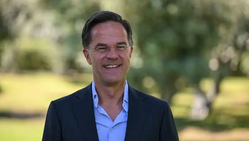 Rutte'nin Eurofighter Açıklaması: Müttefiklere Kısıtlamaları Aşmaları İçin Çağrı