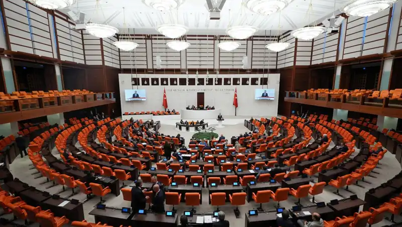 Meclis Başkanı Seçimi: Türkiye'nin Geleceğini Belirleyecek Oylama Yarın Gerçekleşiyor