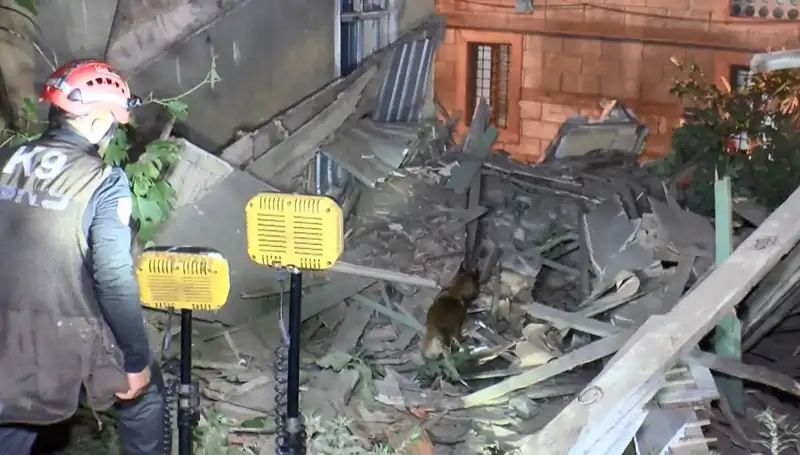 İstanbul’da Deprem sonrası Yıkılan Bina ile İlgili Şok Edici Detaylar