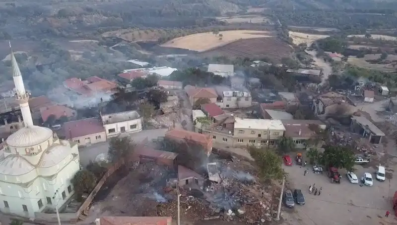 Çanakkale Orman Yangınında Tahribat: Havadan Görüntülerle Korkunç Manzara