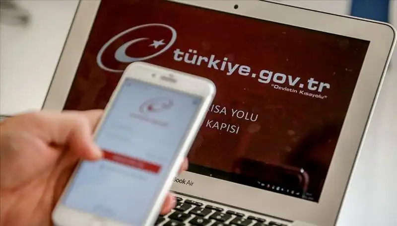 Türkiye'de e-Devlet: 8 Bini Aşan Hizmetle Hayatımızı Kolaylaştırıyor