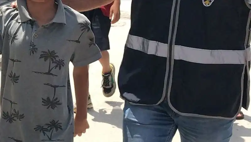Türkiye'de 612 Bin Çocuk Suç ile Tanıştı: Nedenleri ve Çözümler Üzerine Bir Değerlendirme