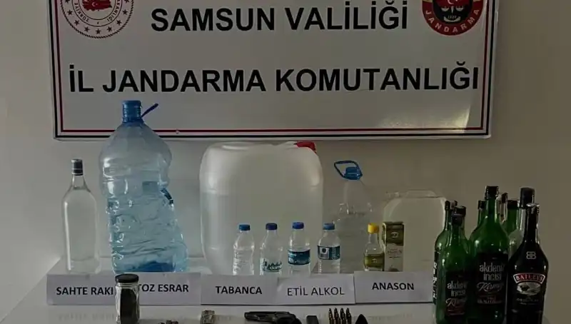 Samsun’da Gerçekleşen Sahte İçki Operasyonu: Litrelerce Sahte İçki Ele Geçirildi