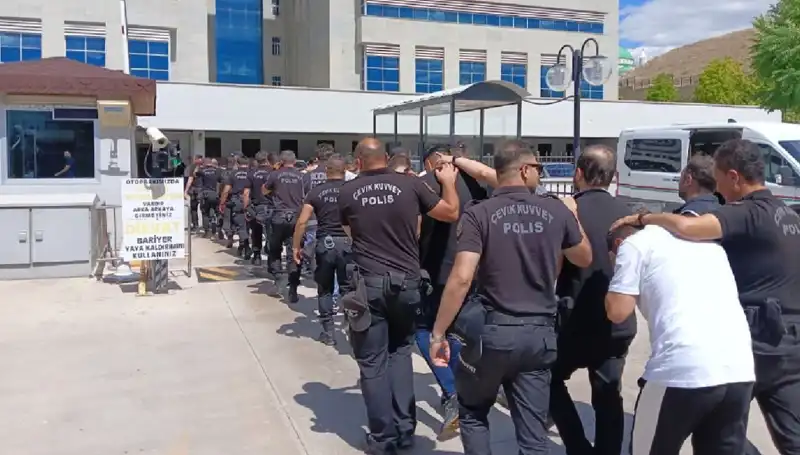 Ankara'da Haraç Çetesi Çökertildi: Operasyonda Avukatlar da Yer Aldı