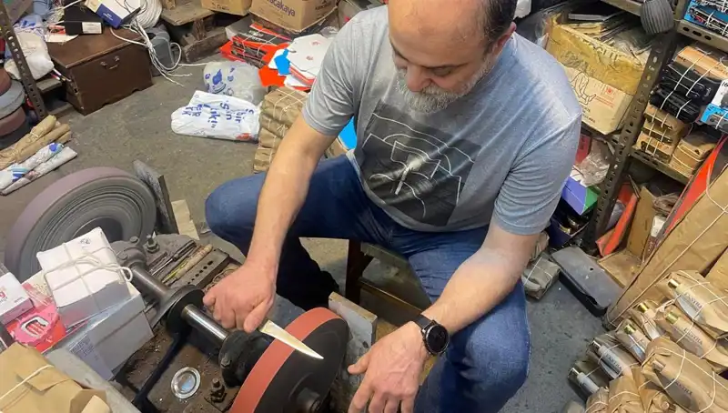 Enginar Bıçakçılarında Hasat Yoğunluğu: Geleneklerin Peşinde Bir Meslek