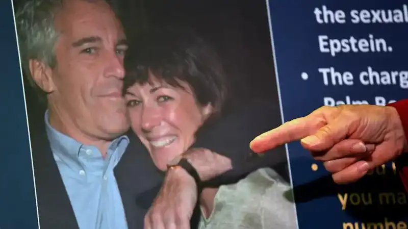 Jeffrey Epstein Belgelerinde Libya'daki Fırsatlar ve Trump'ın Cevabı