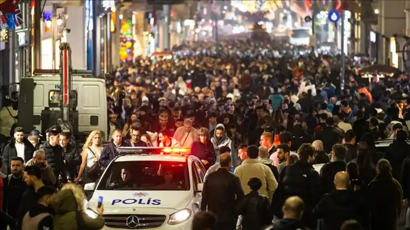 Yılbaşında Güvenliğiniz İçin 325 Bin Personel Teyakkuzda