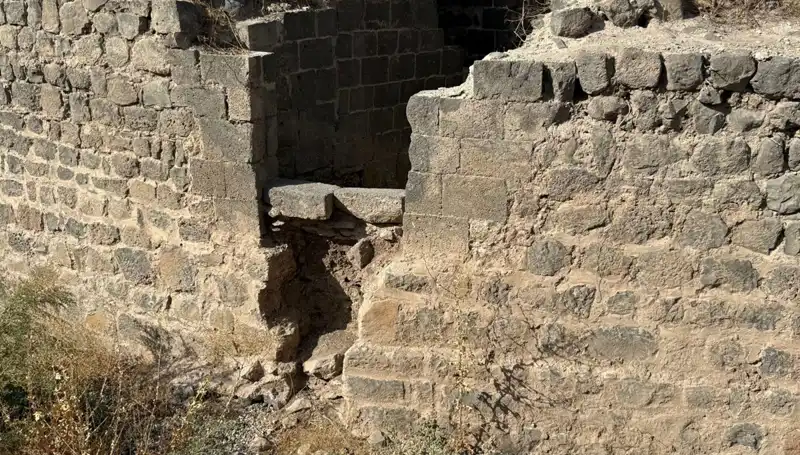 Diyarbakır'da Saint George Kilisesi'nin Tarihi Gerçekleri Aydınlatan Kitabe Bulundu